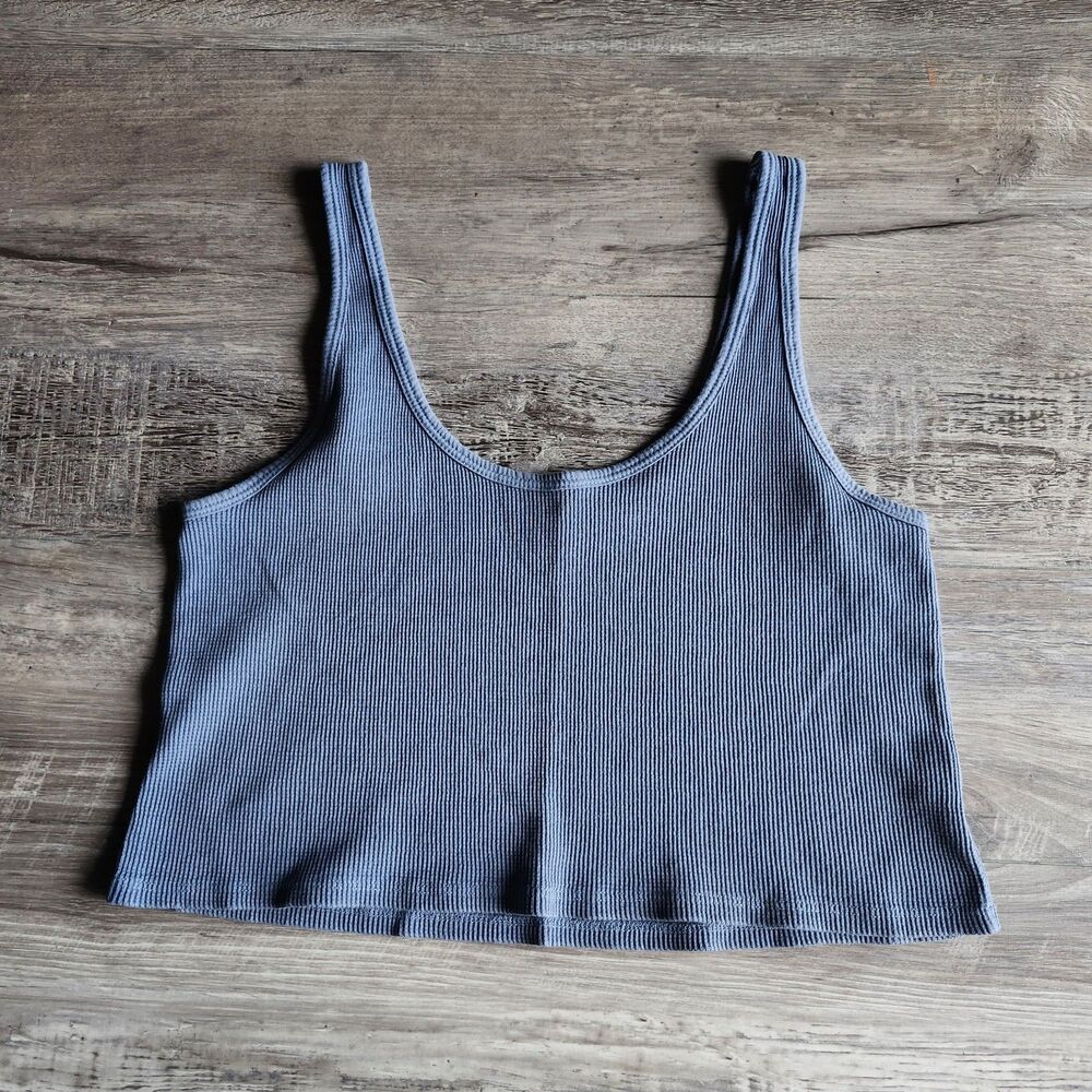 (S) Set Active crop top